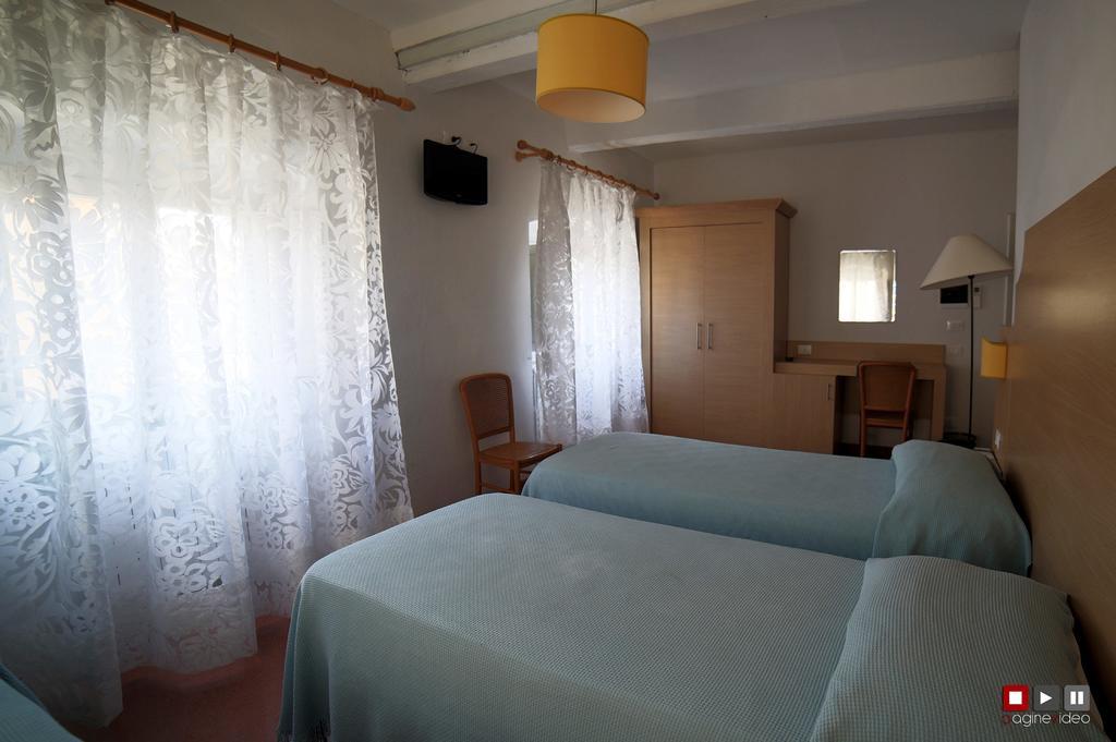 Albergo Giugni Prato  Eksteriør bilde